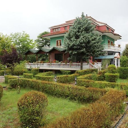 Hotel Villa Kabashi Korce Ngoại thất bức ảnh