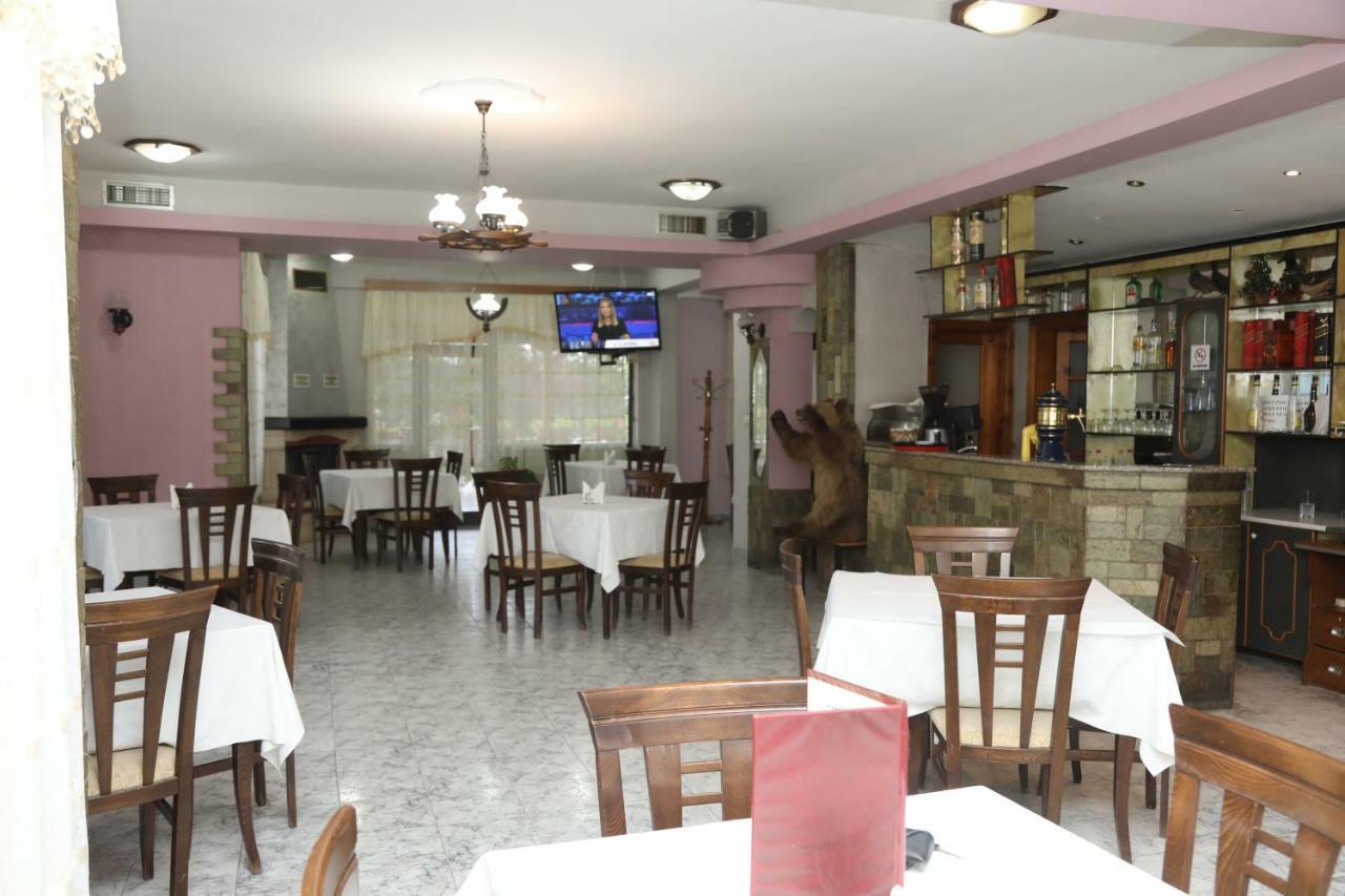 Hotel Villa Kabashi Korce Ngoại thất bức ảnh