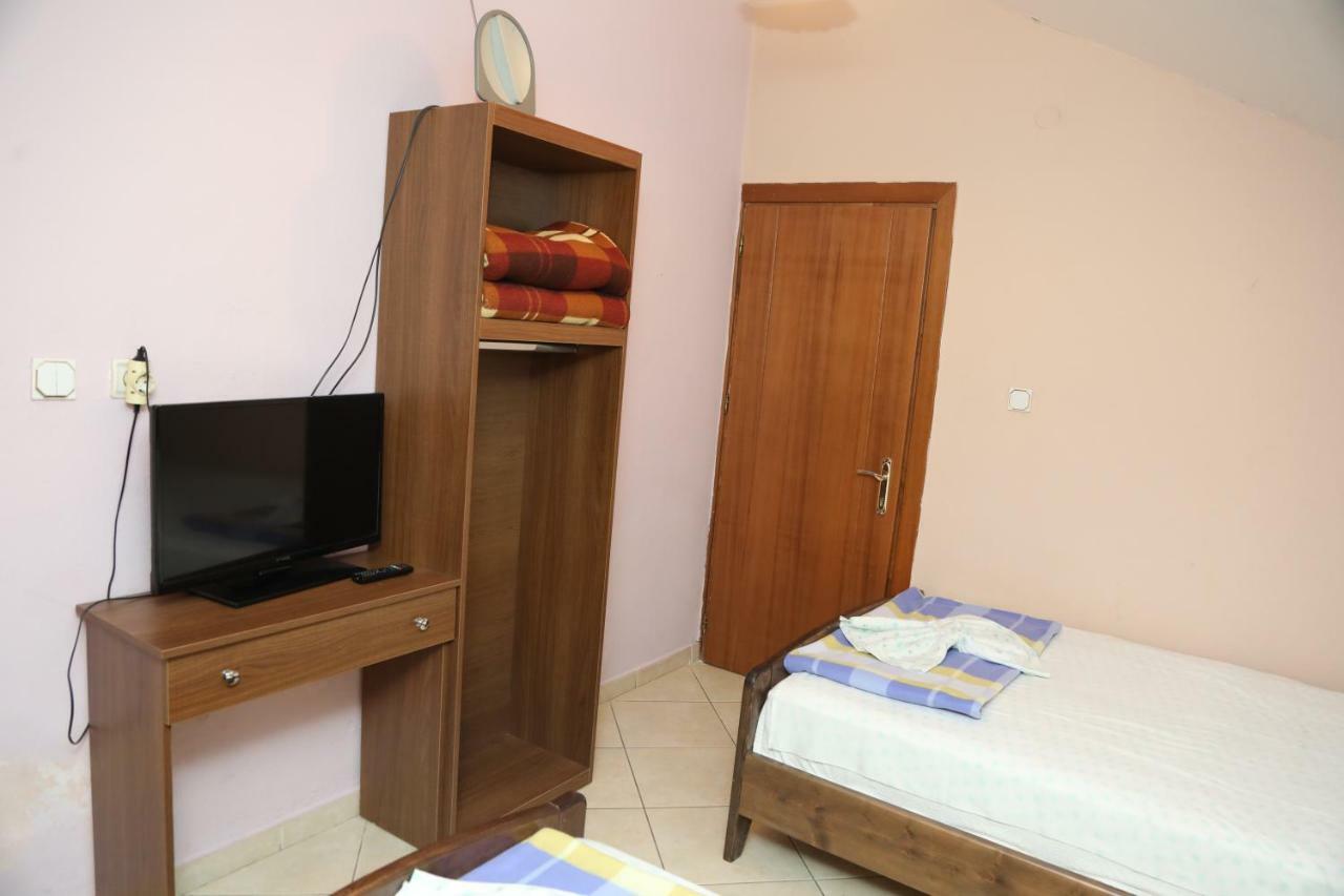 Hotel Villa Kabashi Korce Ngoại thất bức ảnh